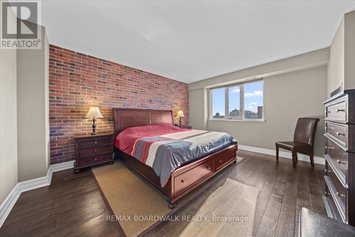 #PH804 – 320 MCLEOD STREET, Ottawa. Luxury613. By Peter Sagos - Image 34