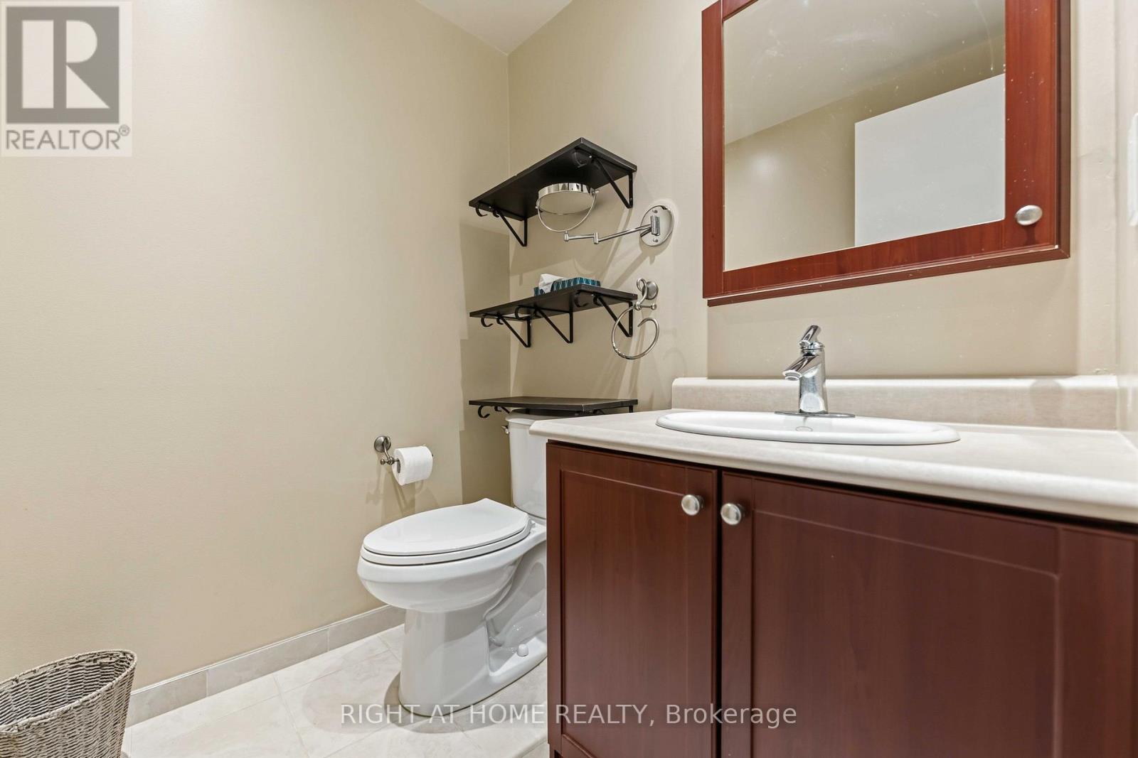 3 Bed, 4 Bath House for Sale in Ottawa – F – 12 OFFENBACH LANE, Ottawa – MLS# X13542398 - Image 20