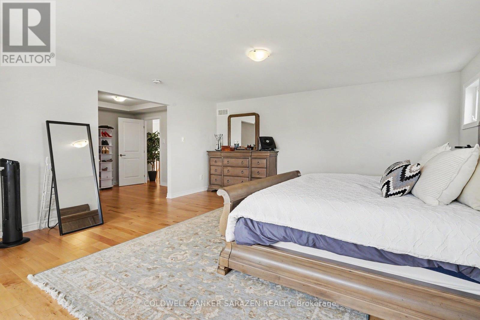 196 BLACKHORSE DRIVE - 28