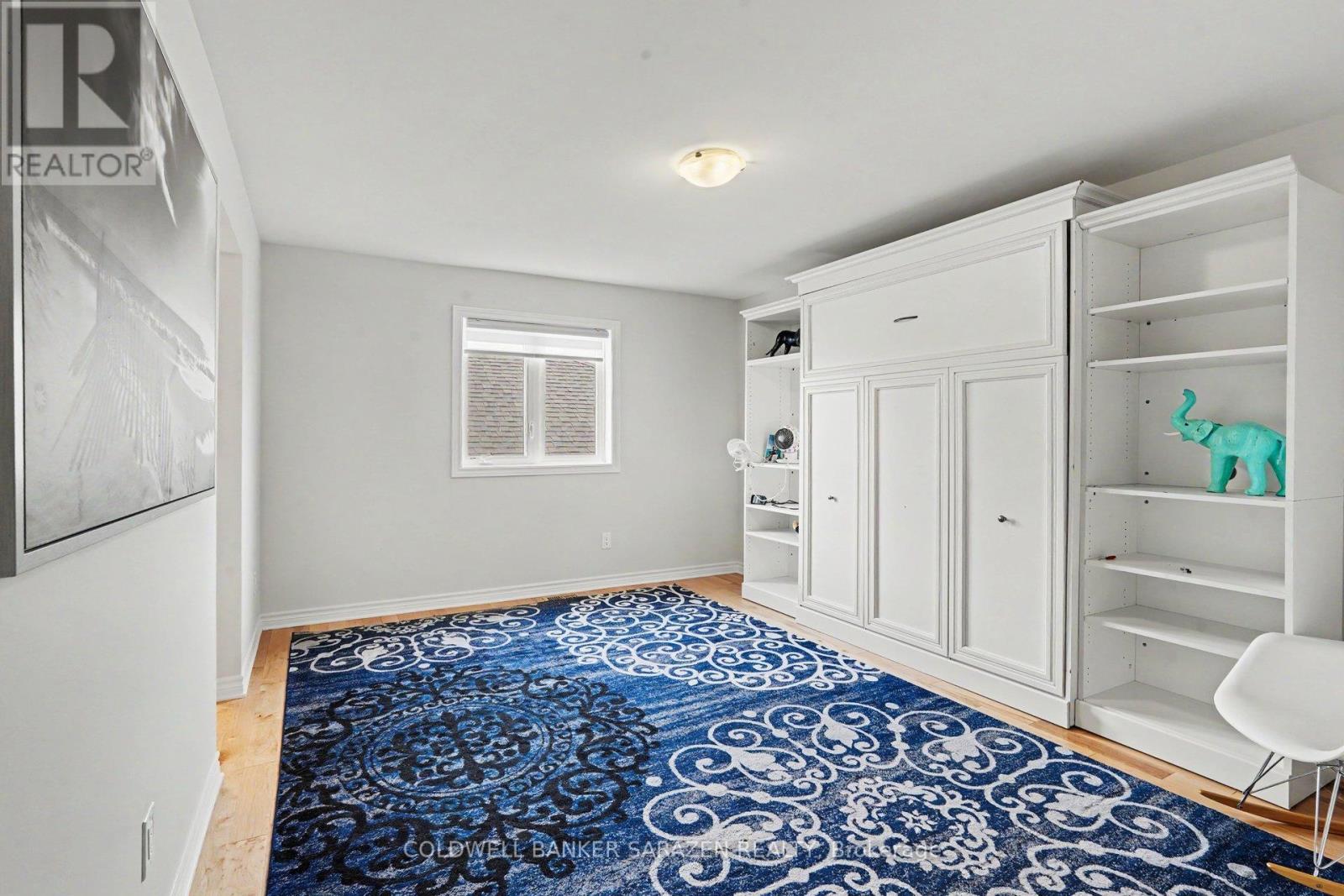 196 BLACKHORSE DRIVE - 30