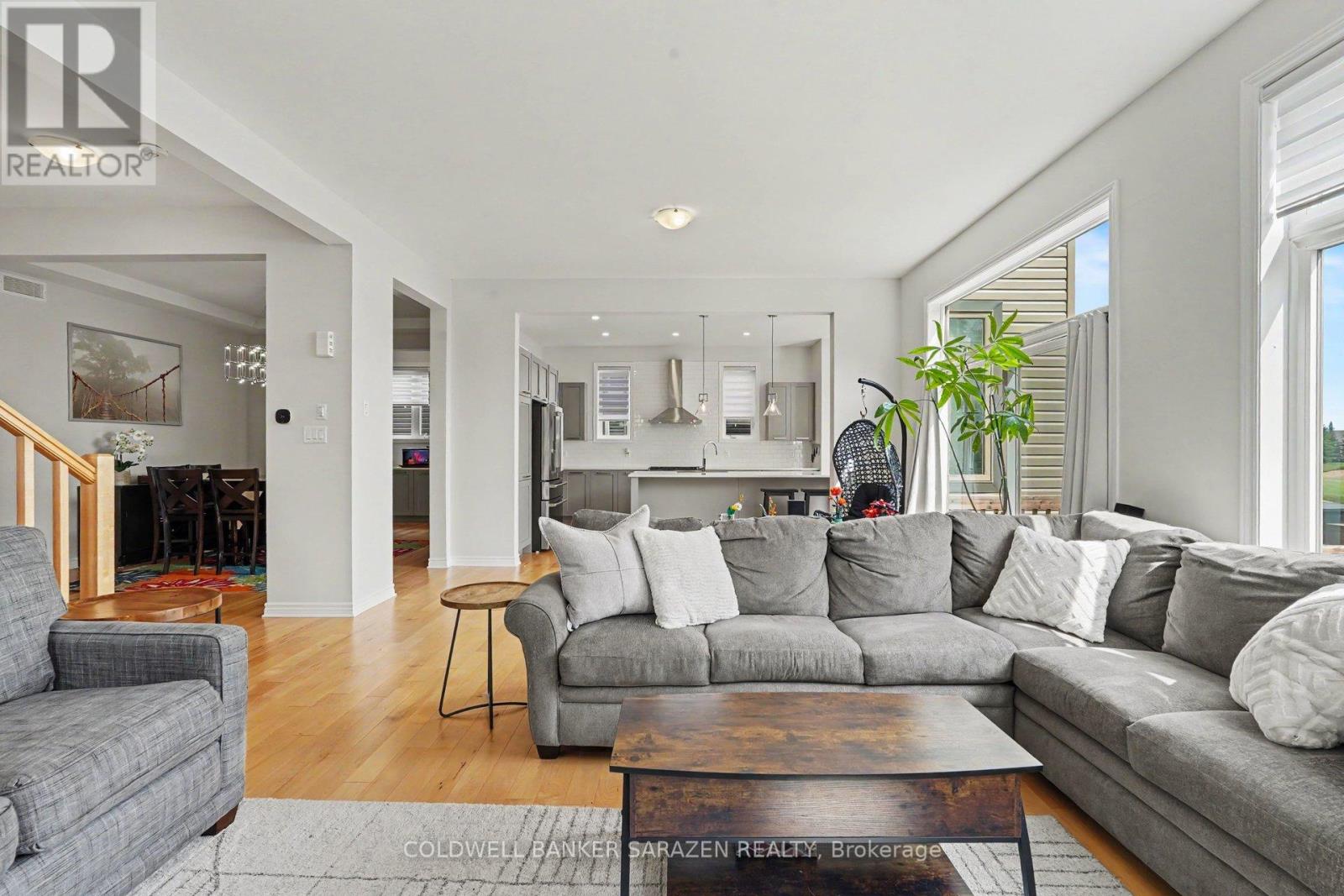 196 BLACKHORSE DRIVE - 33
