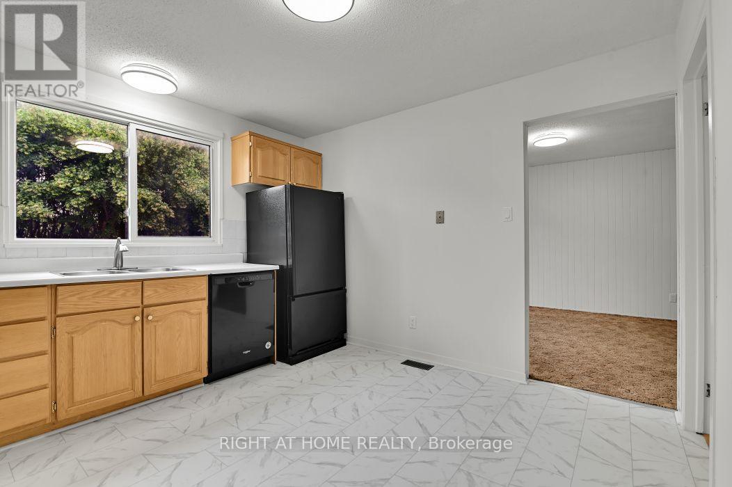 99 CRAIG HENRY DRIVE - 7