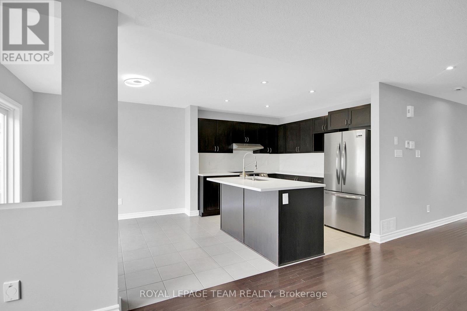 208 MISSION TRAIL CRESCENT, Ottawa. Luxury613. By Peter Sagos - Image 12