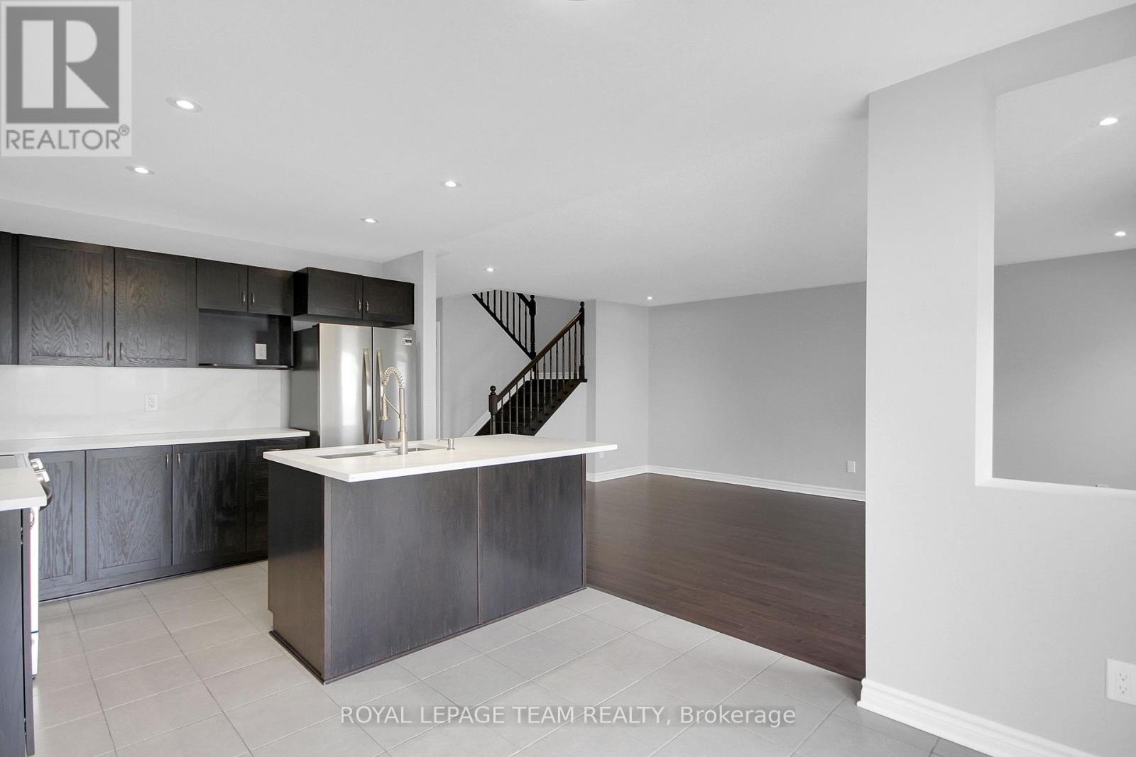 208 MISSION TRAIL CRESCENT, Ottawa. Luxury613. By Peter Sagos - Image 19