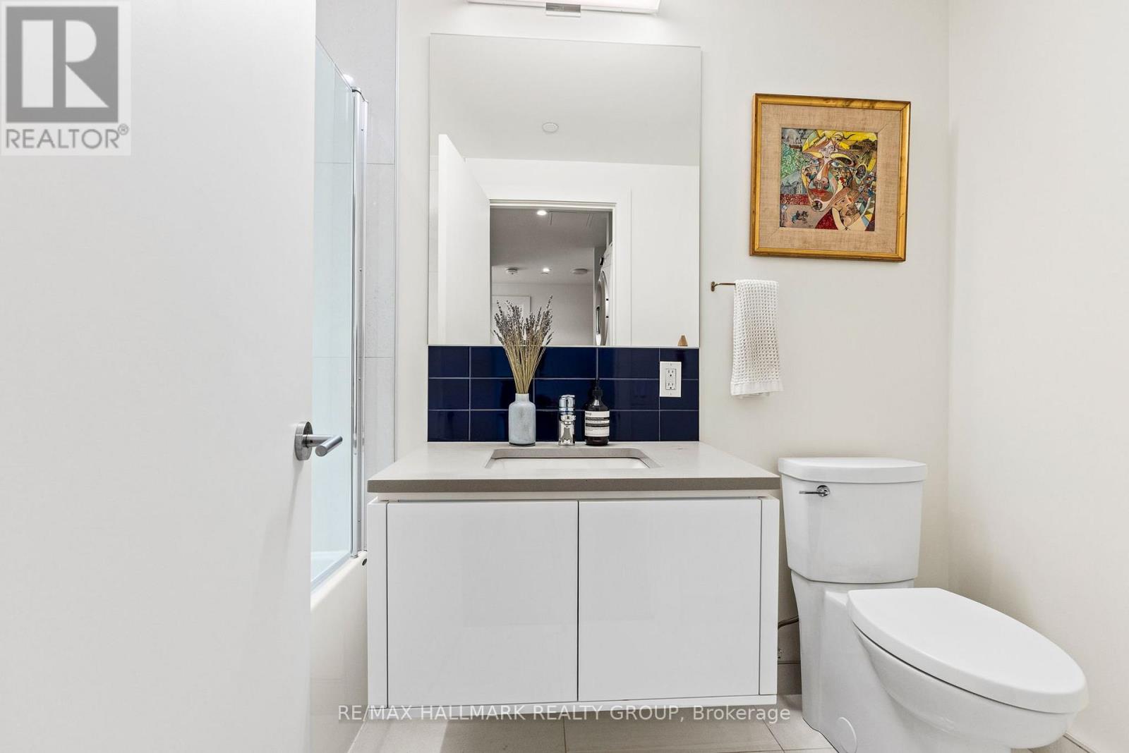#207 135 BARRETTE STREET - 6
