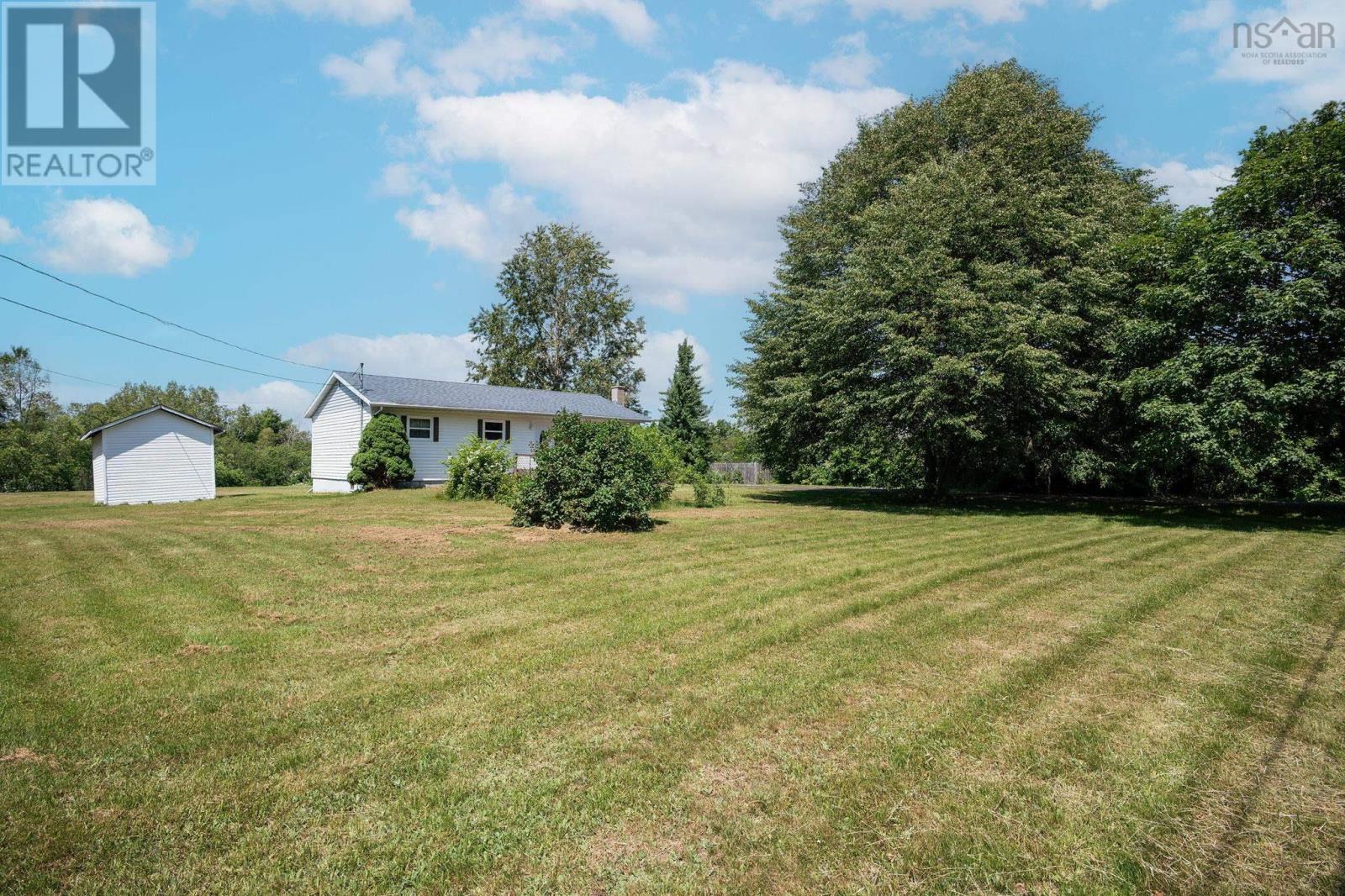 Property 3 of 46 of 353 Meadowvale Road