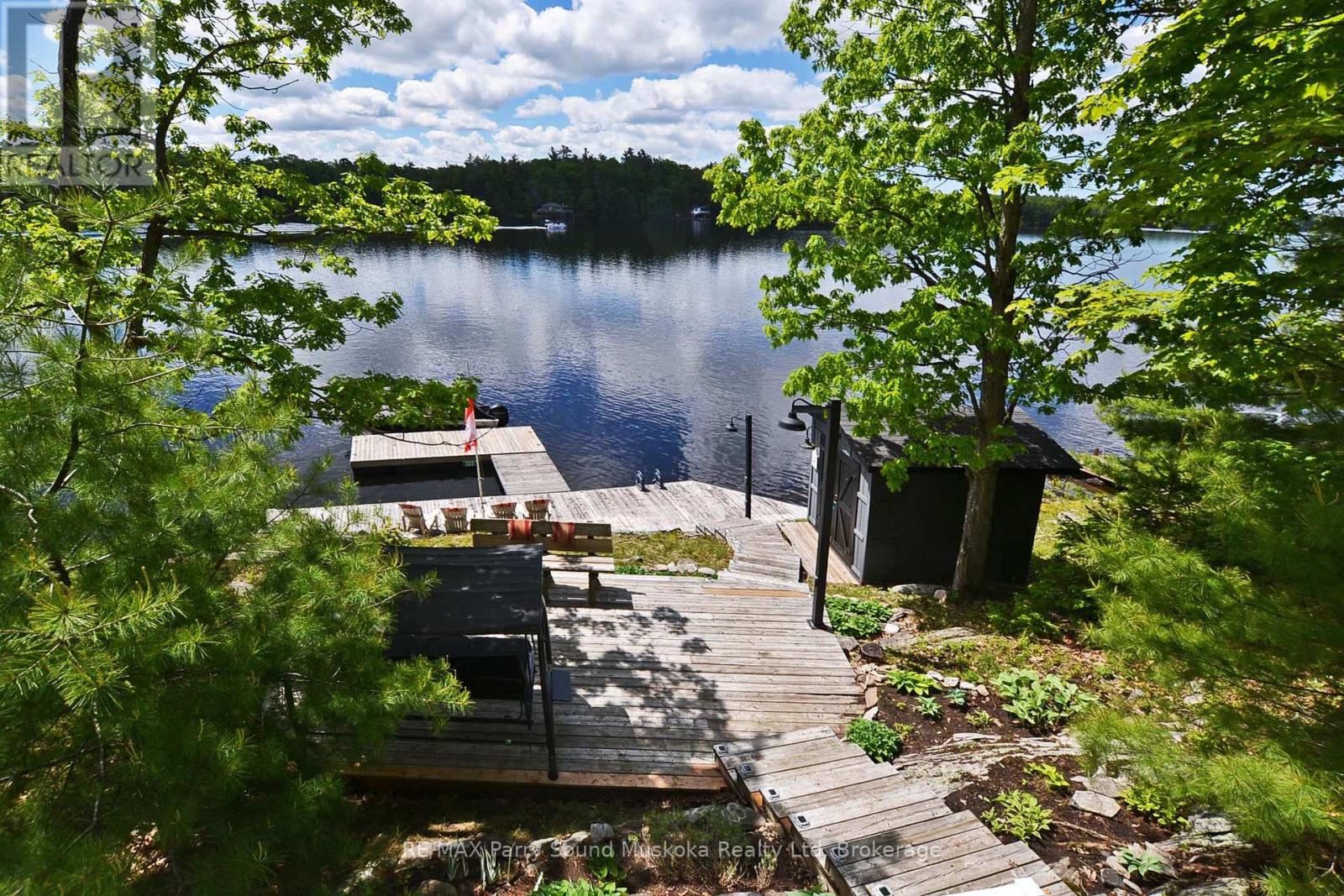 322 HEALEY LAKE WATER - 10