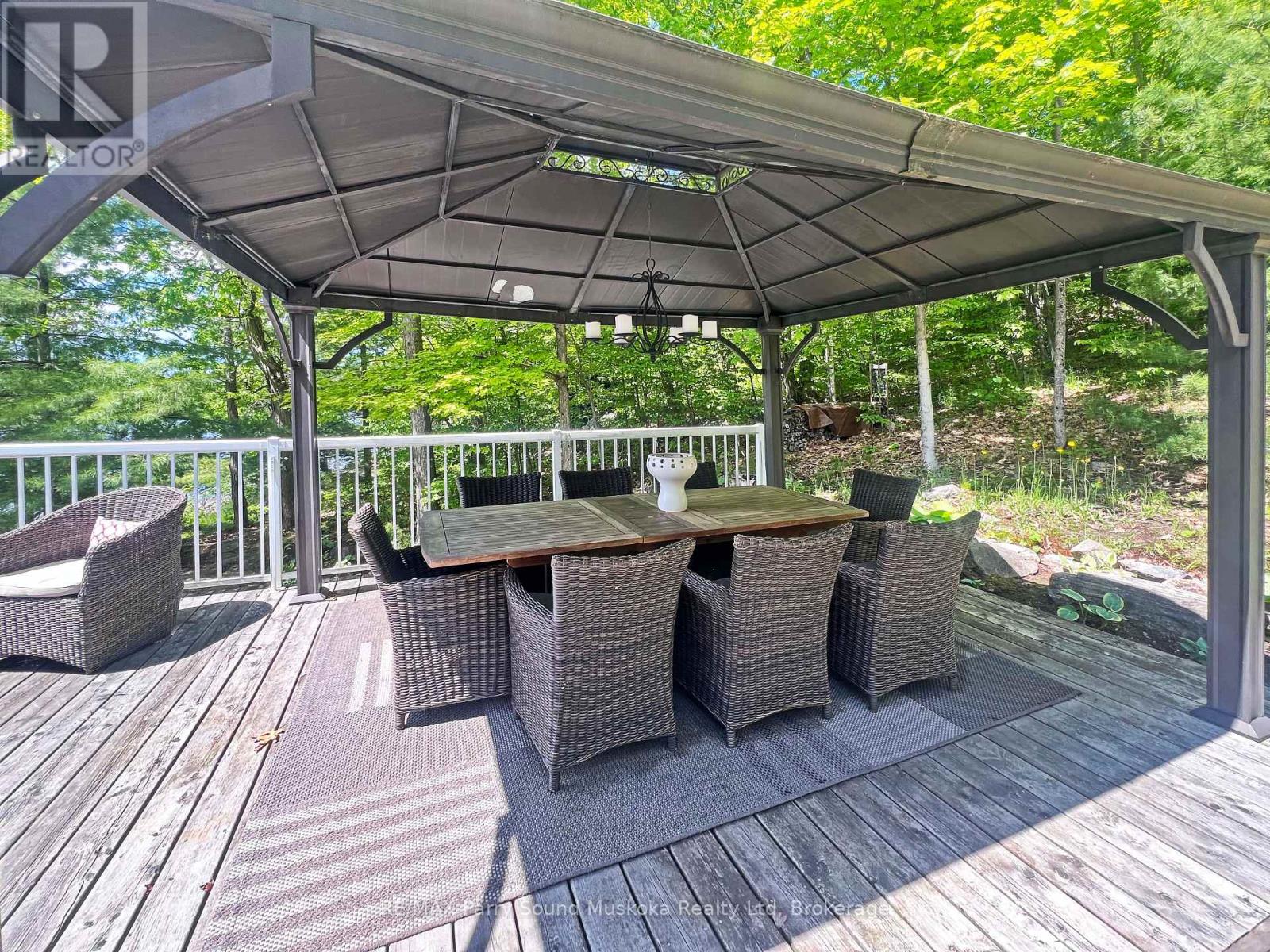 322 HEALEY LAKE WATER - 16