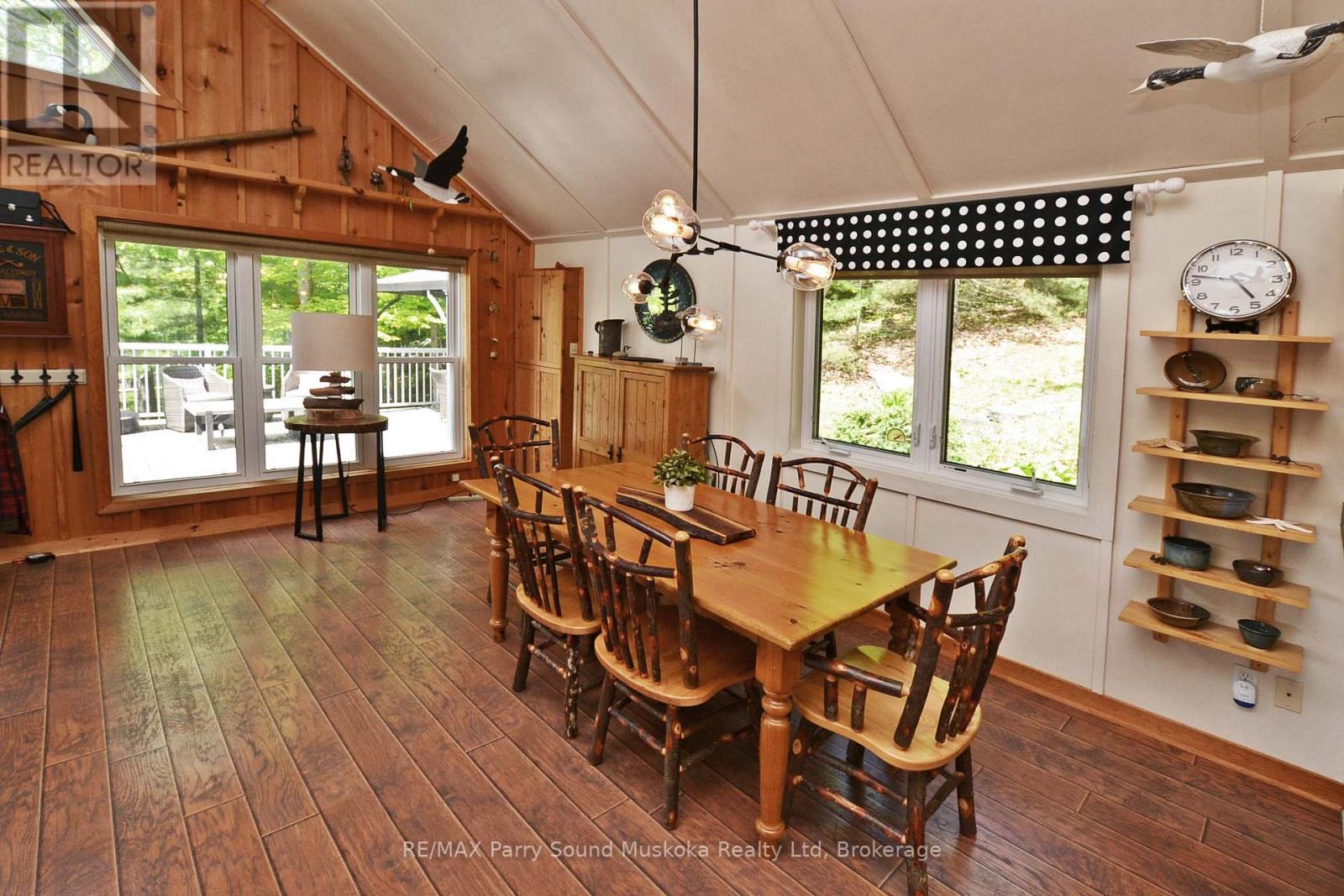 322 HEALEY LAKE WATER - 24