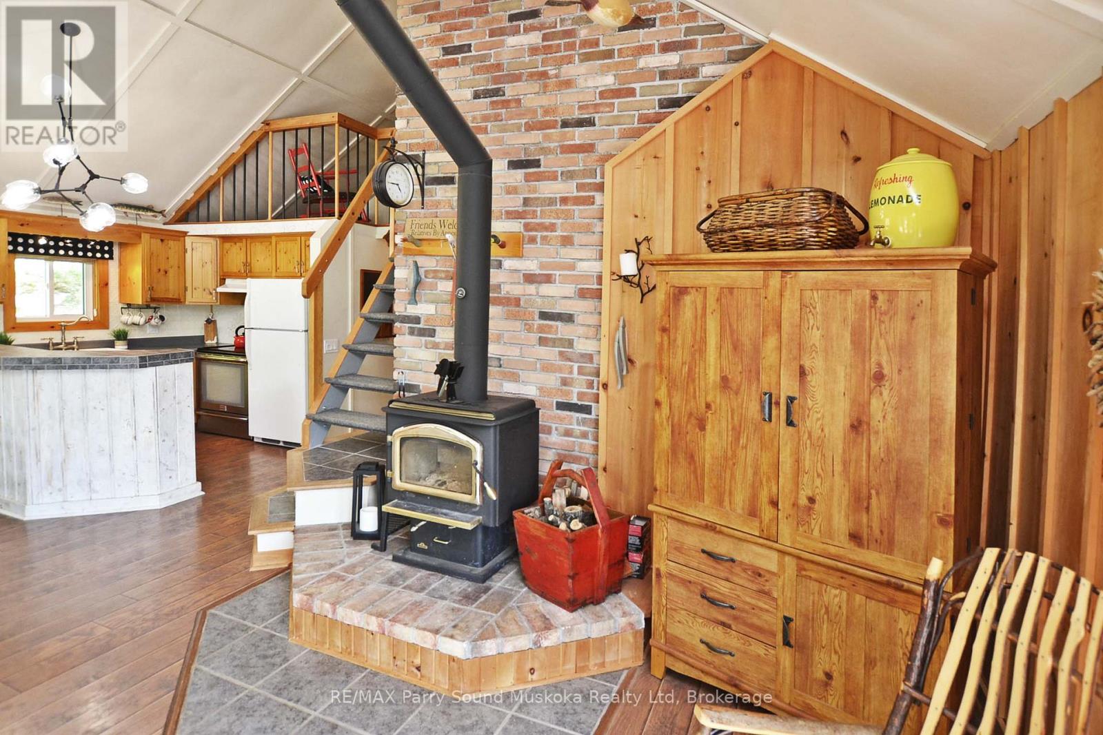 322 HEALEY LAKE WATER - 22