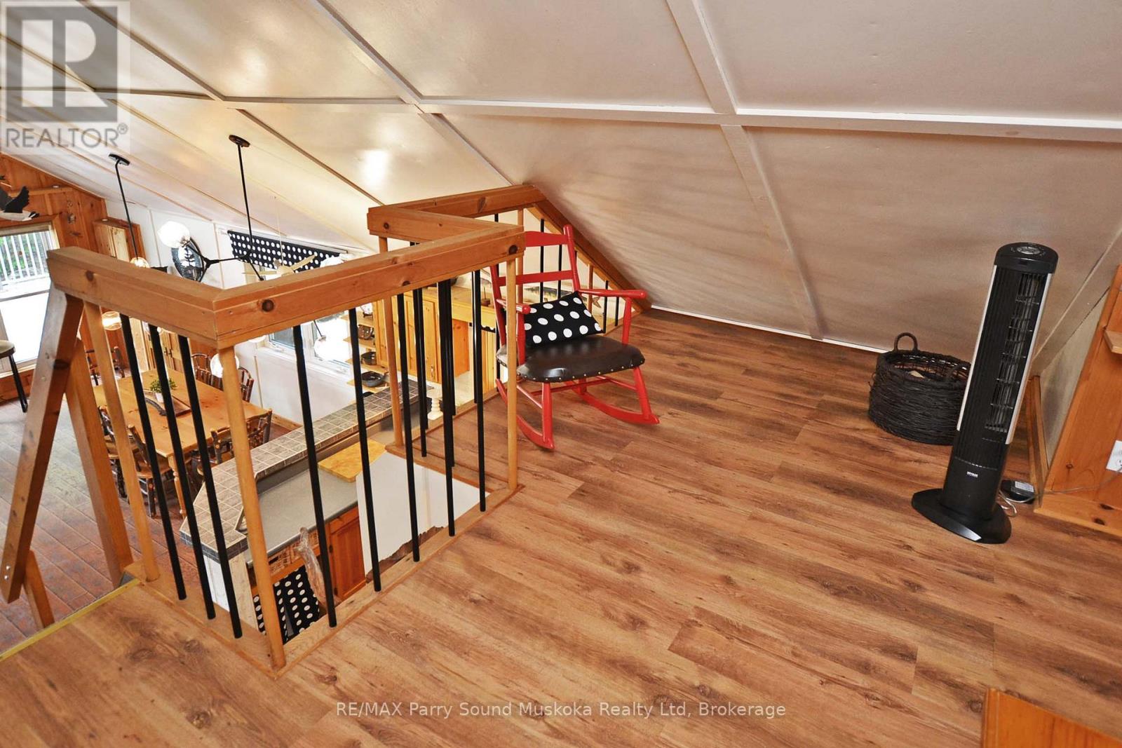 322 HEALEY LAKE WATER - 33