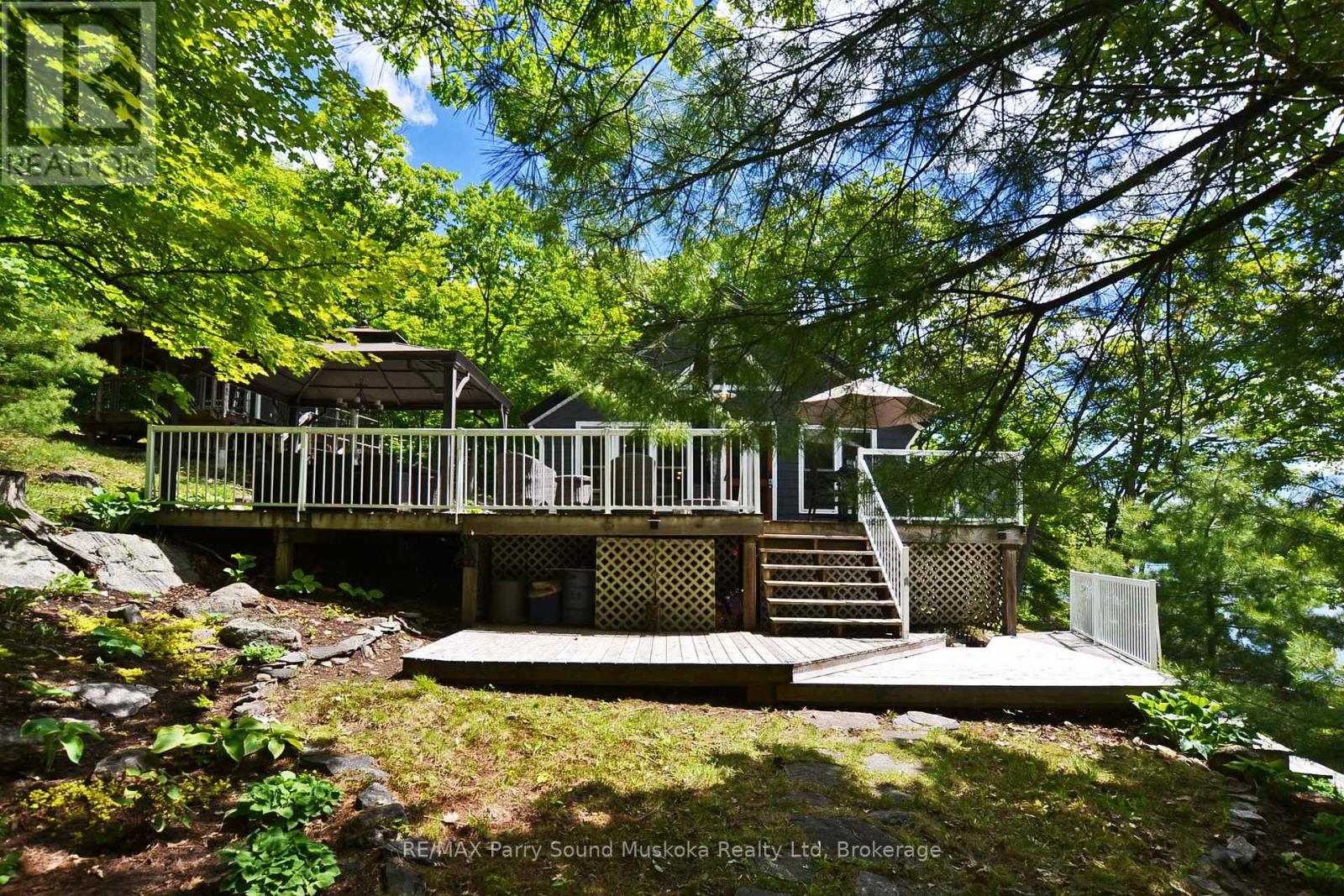 322 HEALEY LAKE WATER - 45