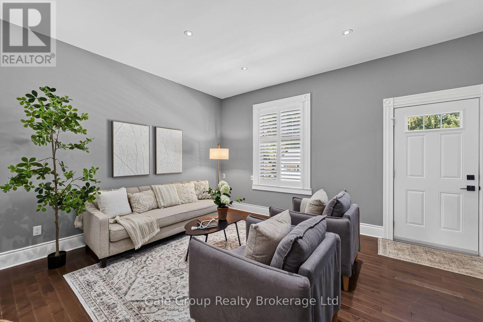 160 JOHN STREET - 16