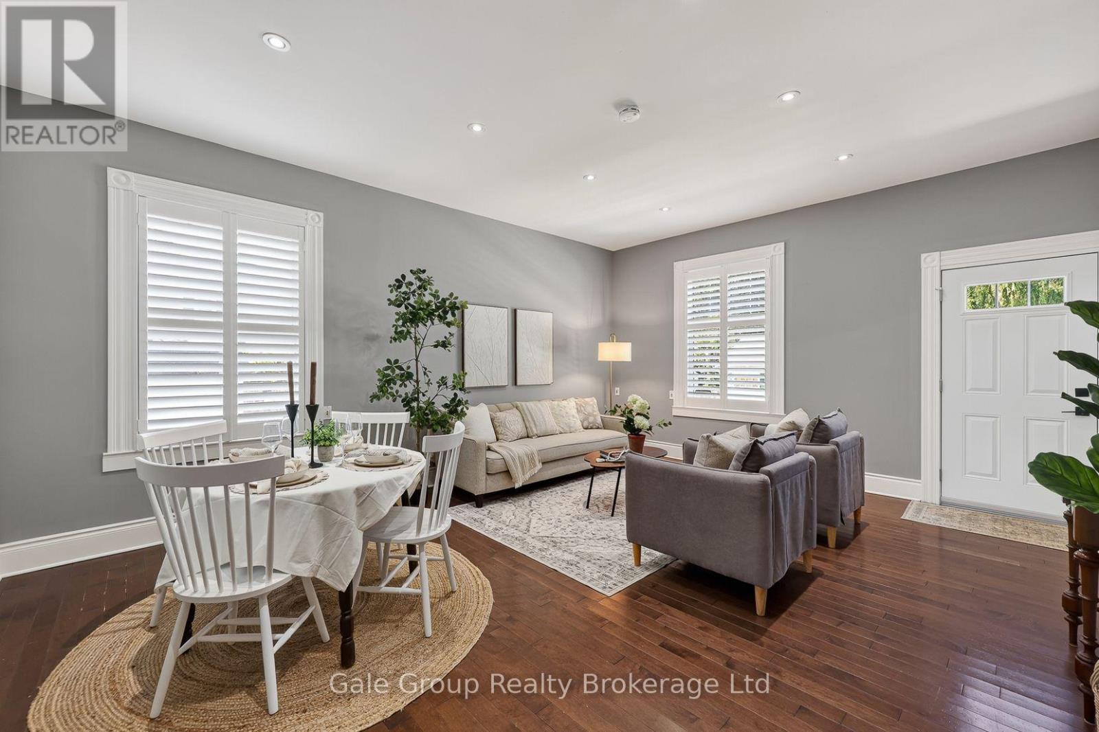 160 JOHN STREET - 18