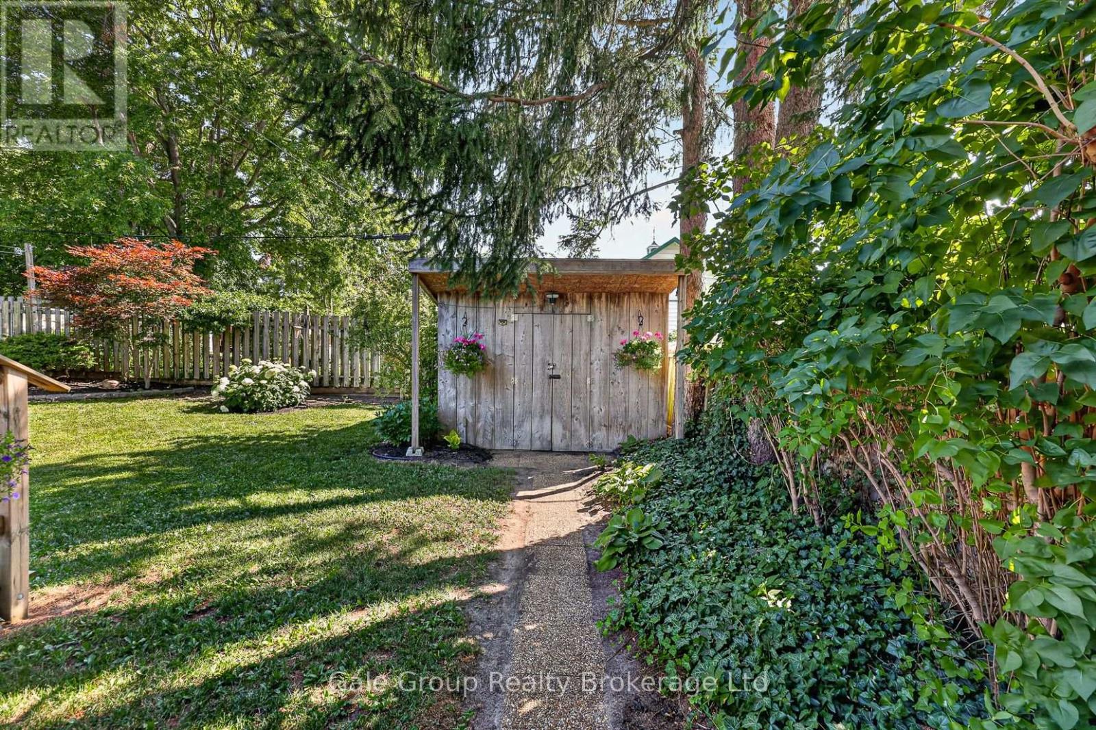 160 JOHN STREET - 6