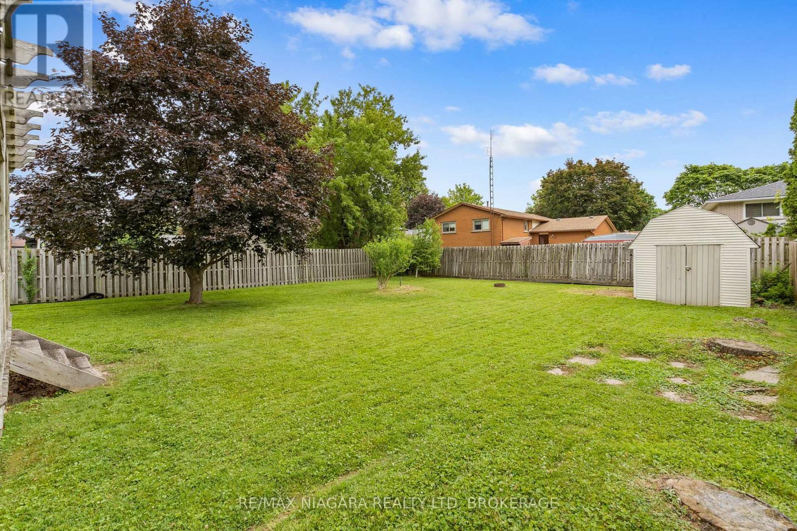 696 CLARE AVENUE - 20