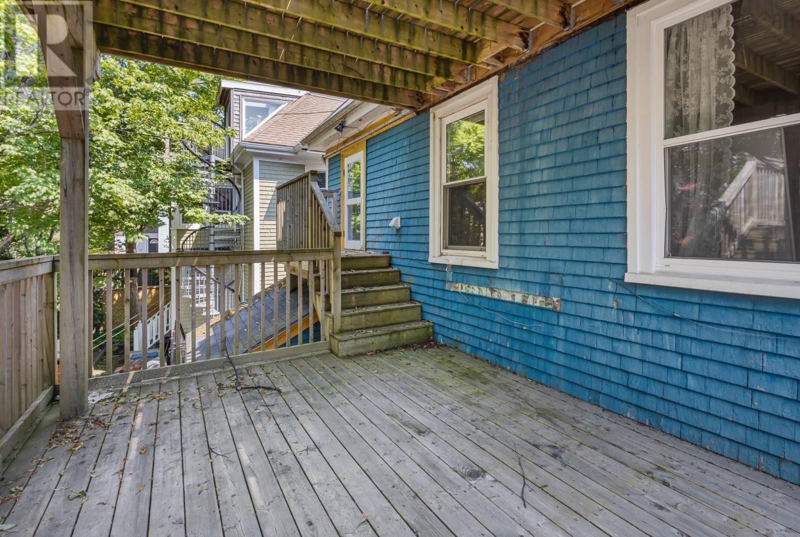 1394 Edward Street - 41