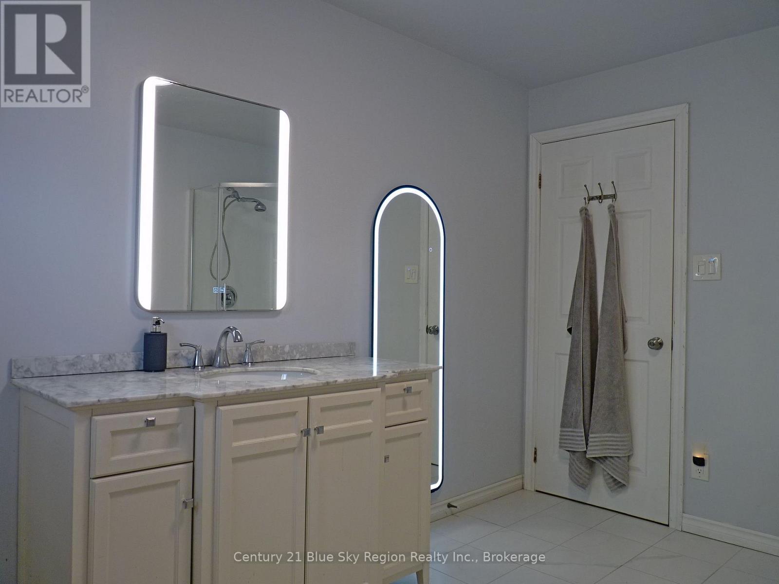 11 WATERFRONT DRIVE - Image 13