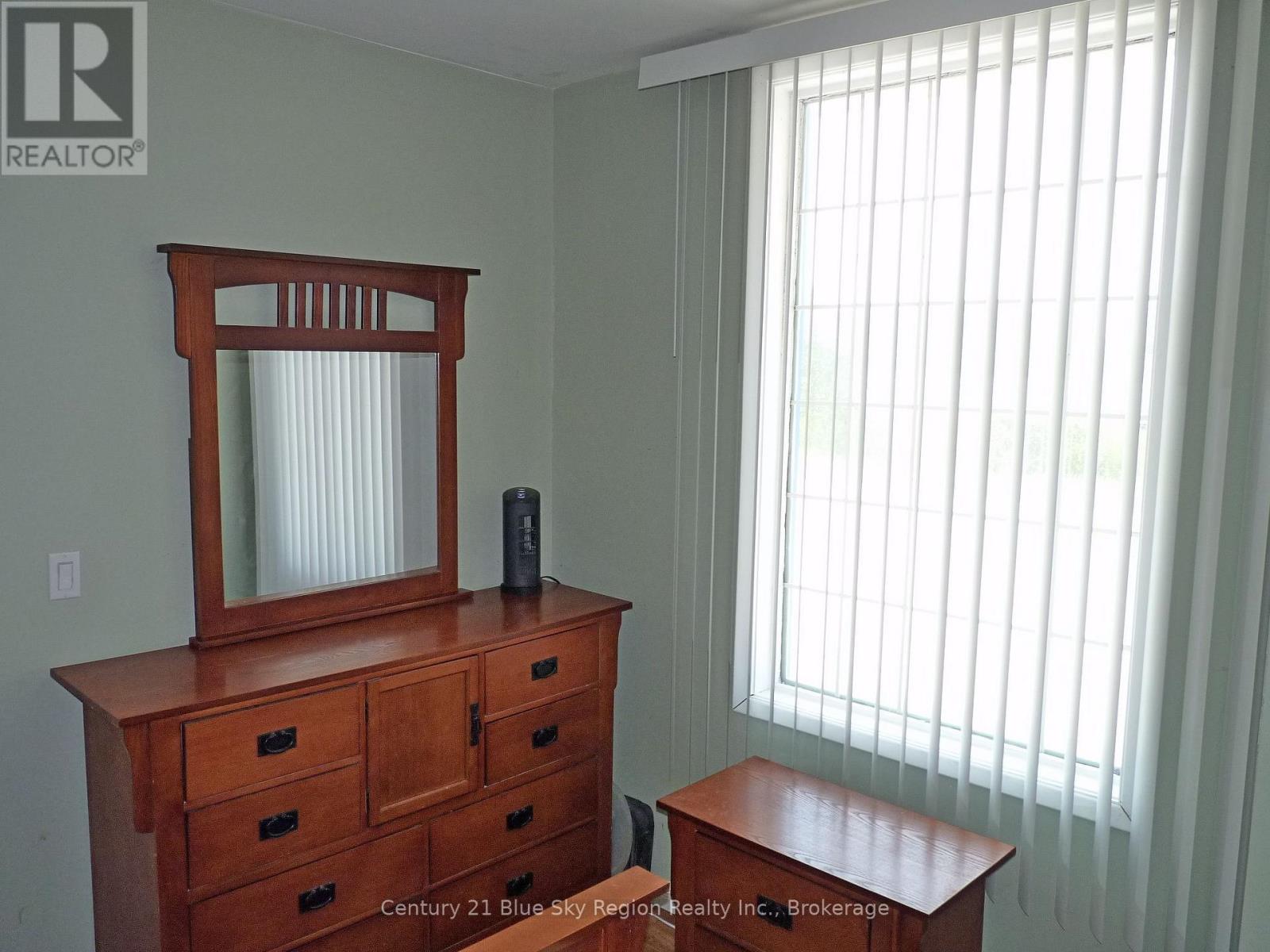 11 WATERFRONT DRIVE - Image 24