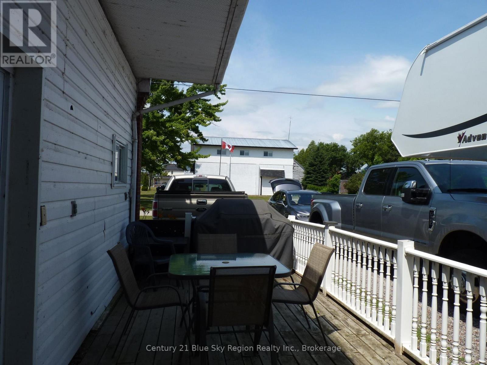11 WATERFRONT DRIVE - Image 37