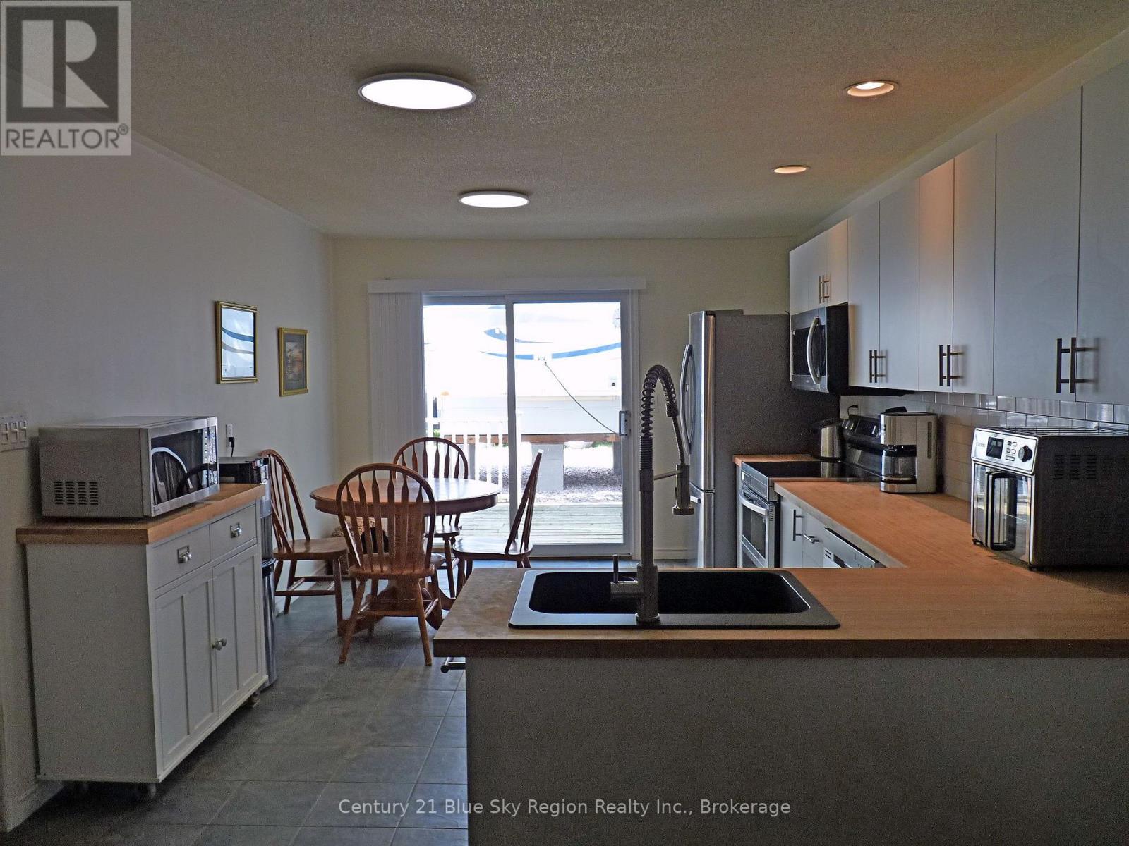11 WATERFRONT DRIVE - Image 5