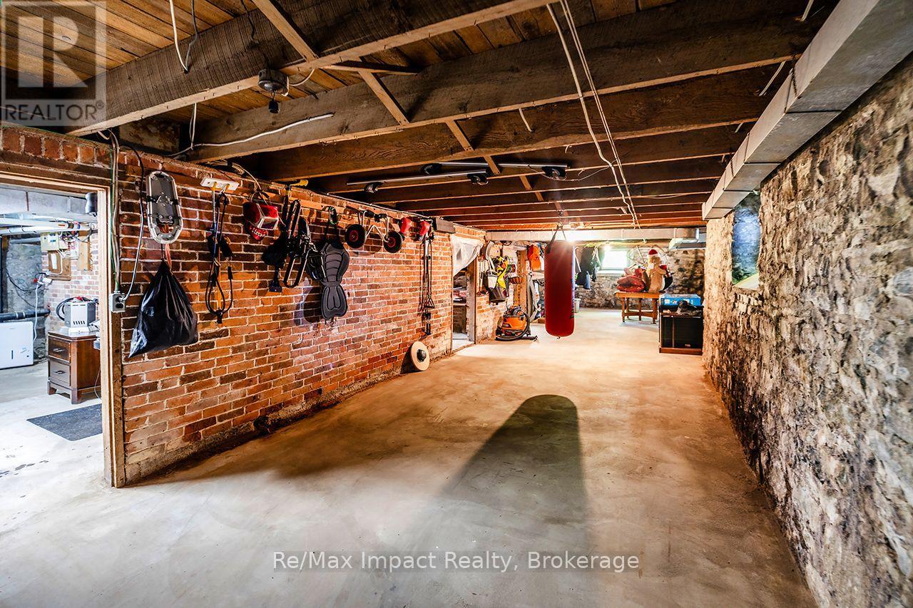 342 METCALF STREET - 23