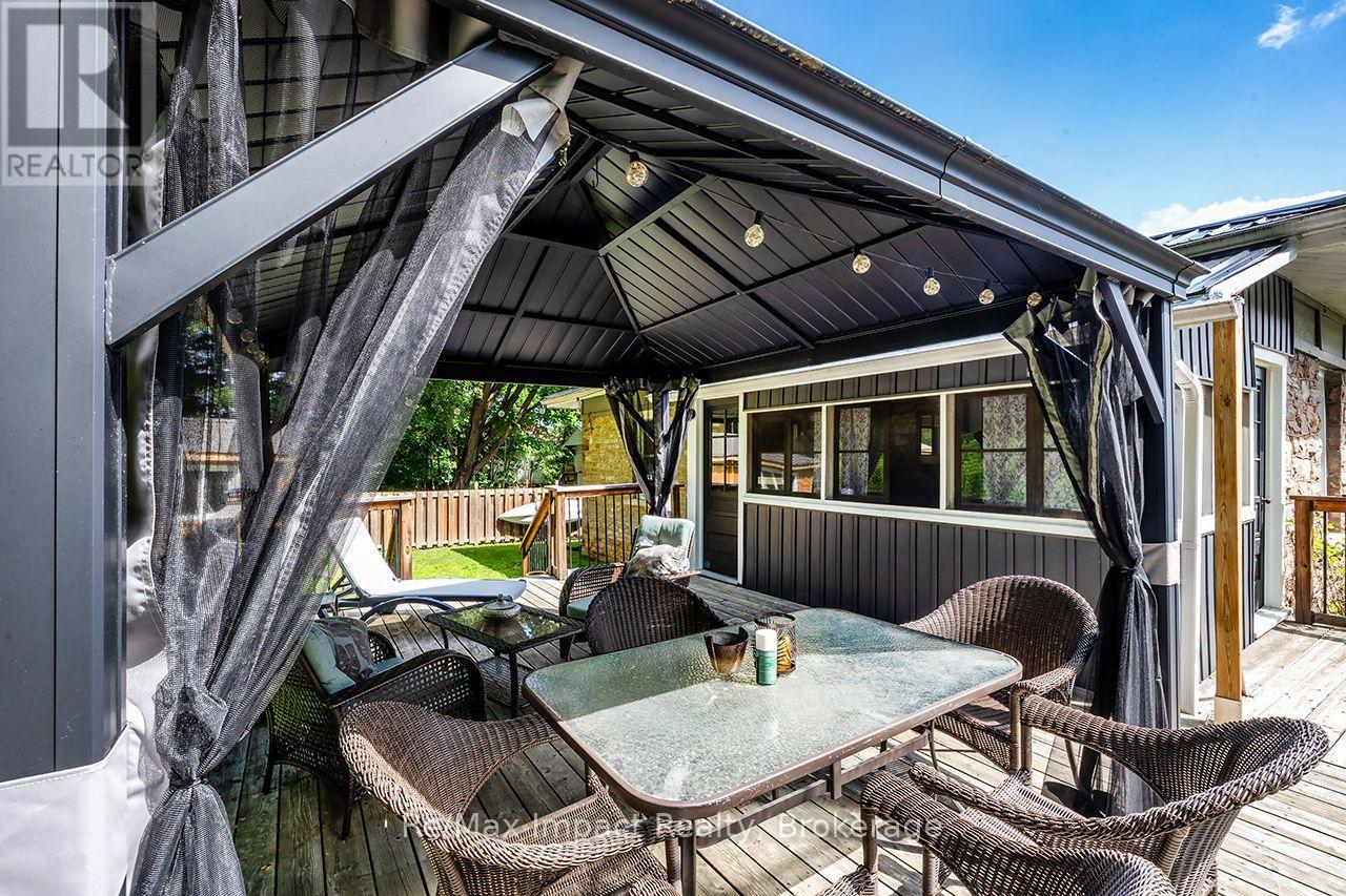 342 METCALF STREET - 26