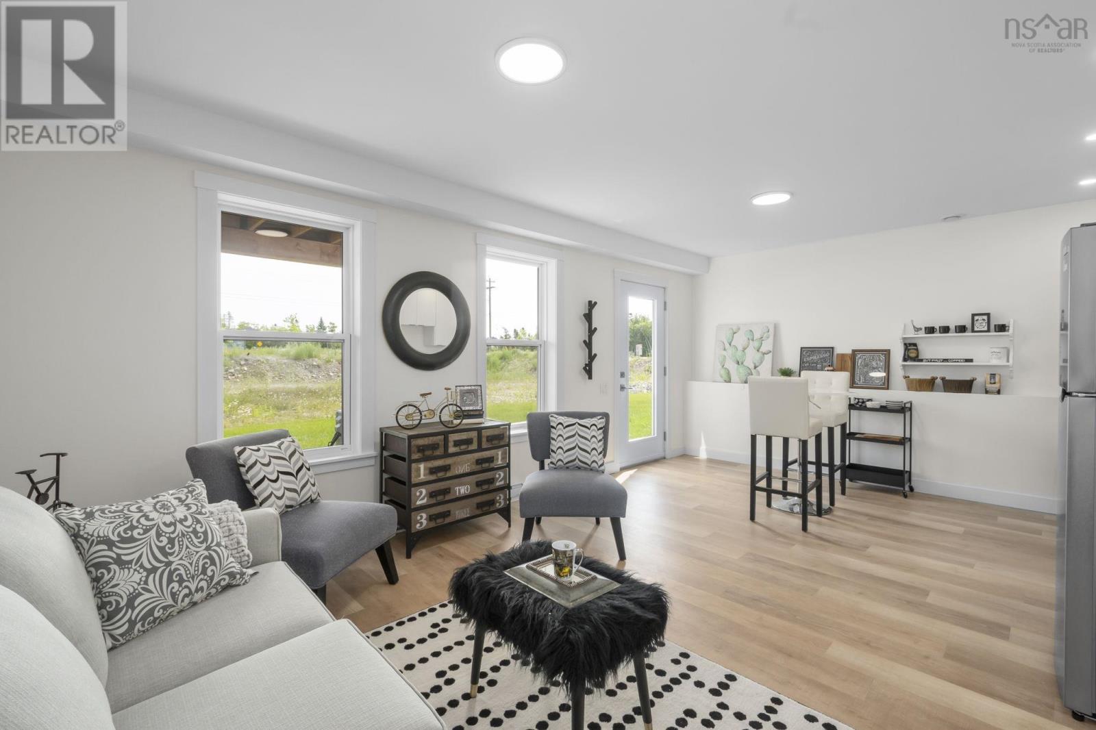 42 Berm Street - 34