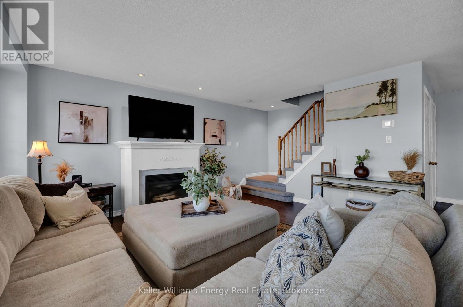 1502 CLEARBROOK DRIVE - 21