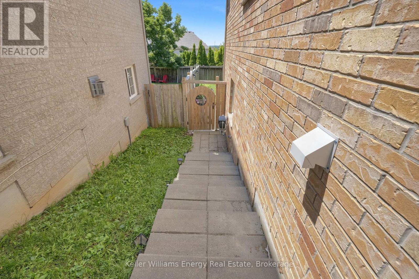 1502 CLEARBROOK DRIVE - 35