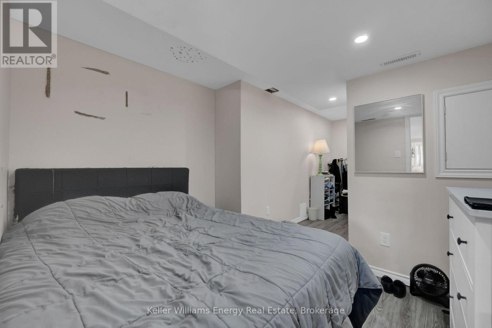 1502 CLEARBROOK DRIVE - 43