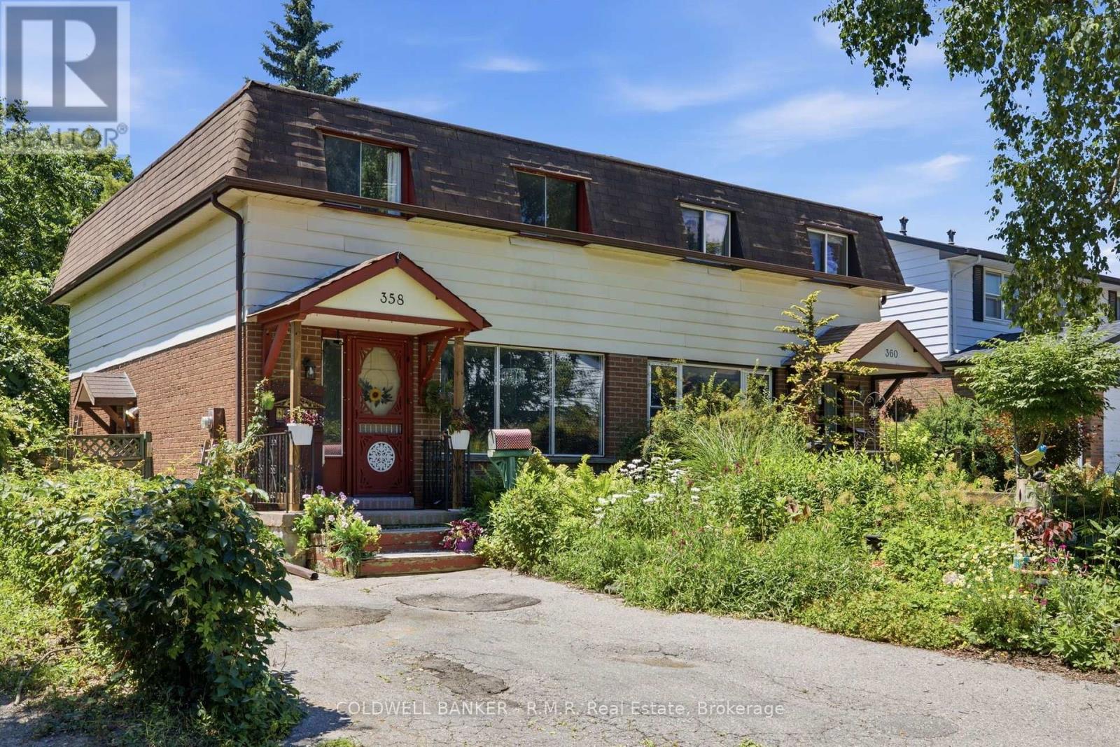 358 CAMELOT COURT - 1