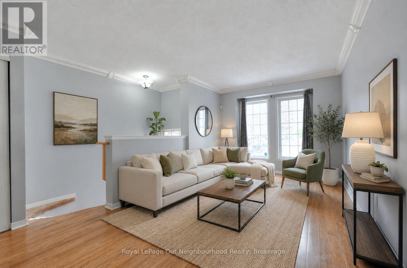 #96 50 STRATHAVEN DRIVE - 2