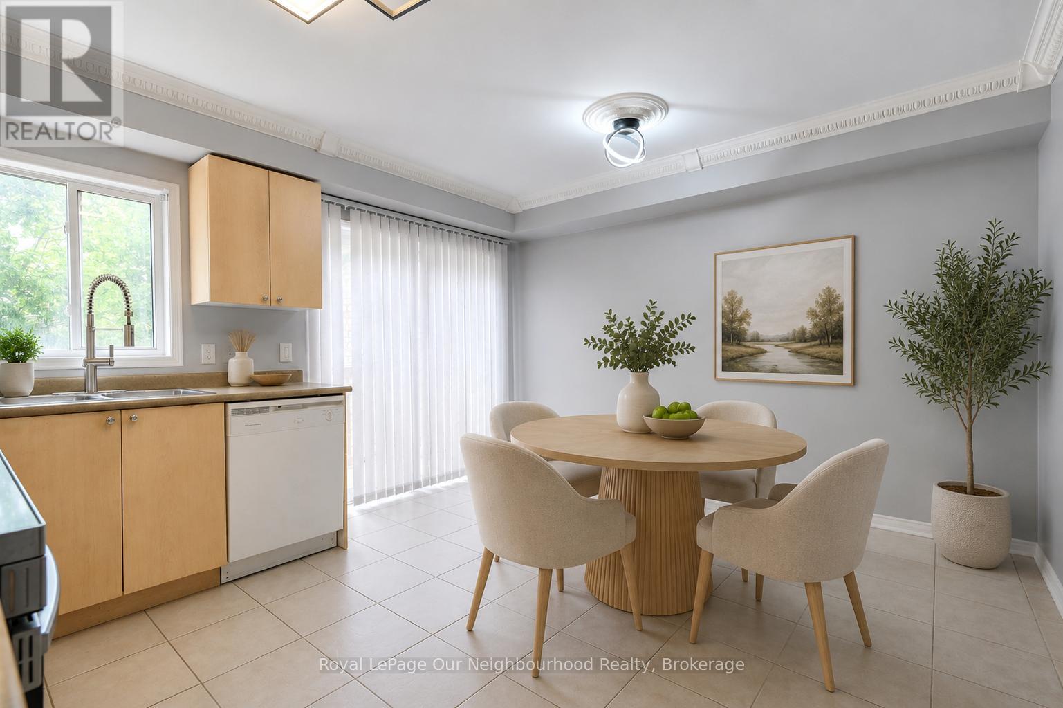 #96 50 STRATHAVEN DRIVE - 6