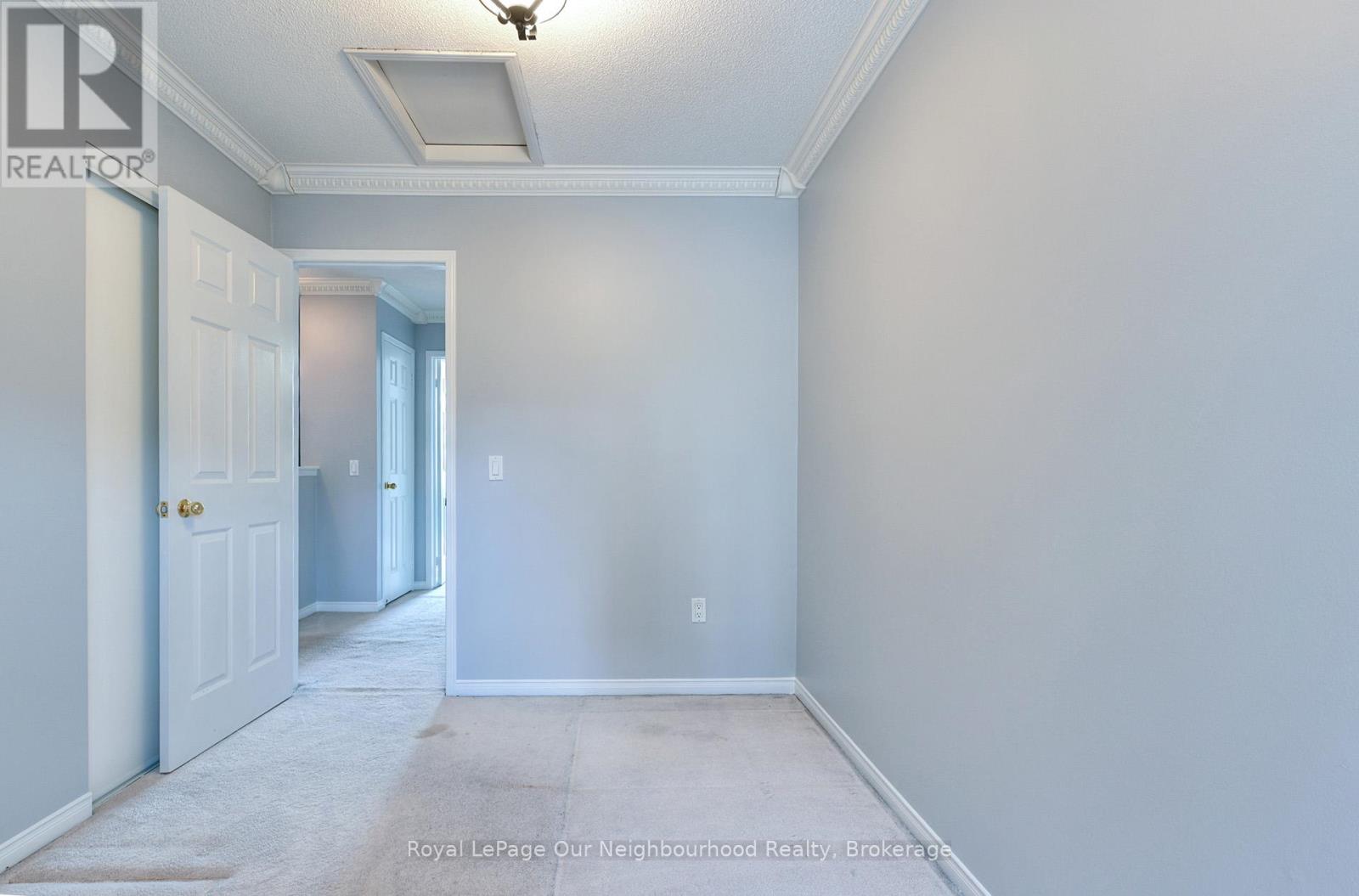 #96 50 STRATHAVEN DRIVE - 9