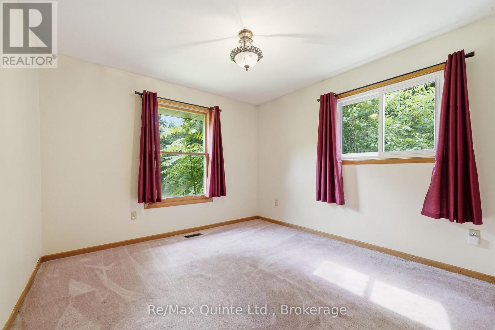 1678 COUNTY ROAD 3 - 19