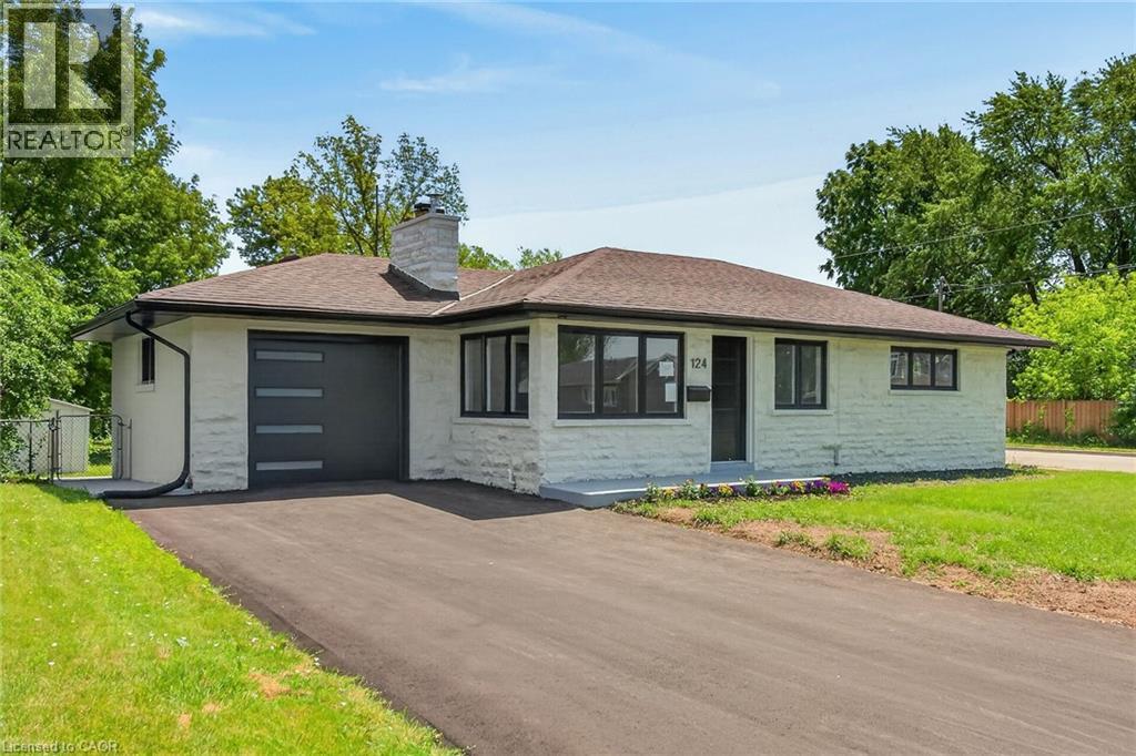 124 CORMAN Avenue - 2