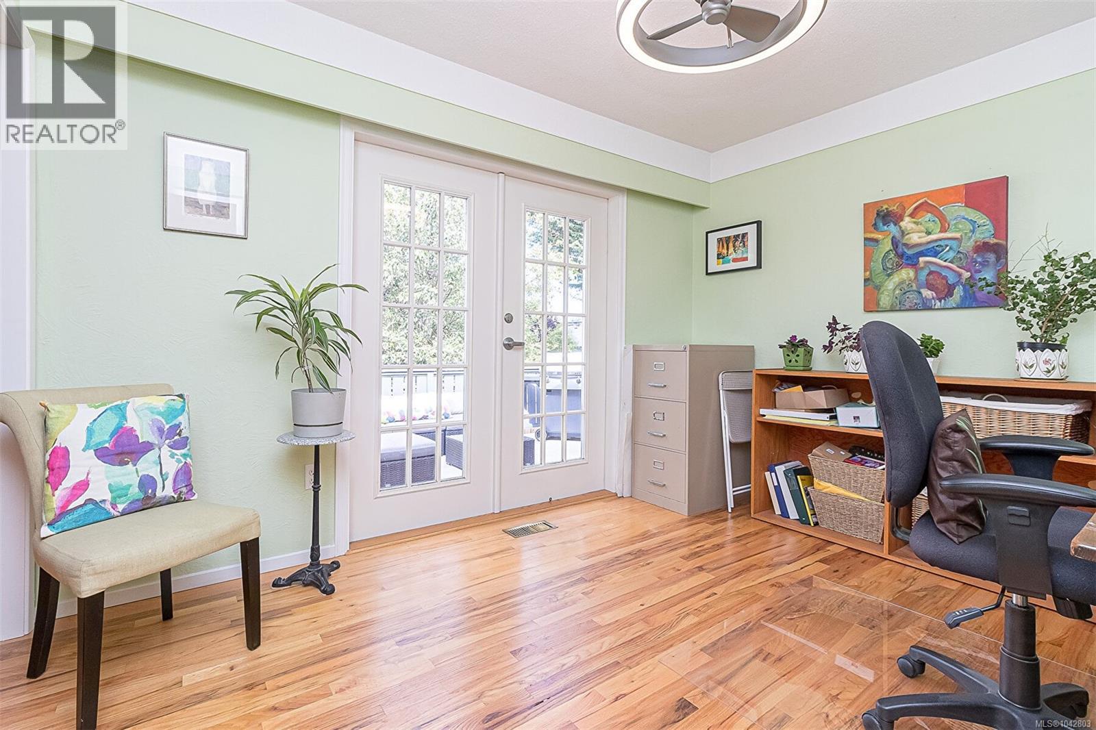 1288 Roy Rd - 25