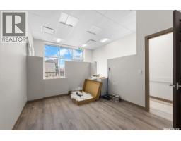 2 1330 Osler Street, Regina, SK S4R1W7 Photo 6