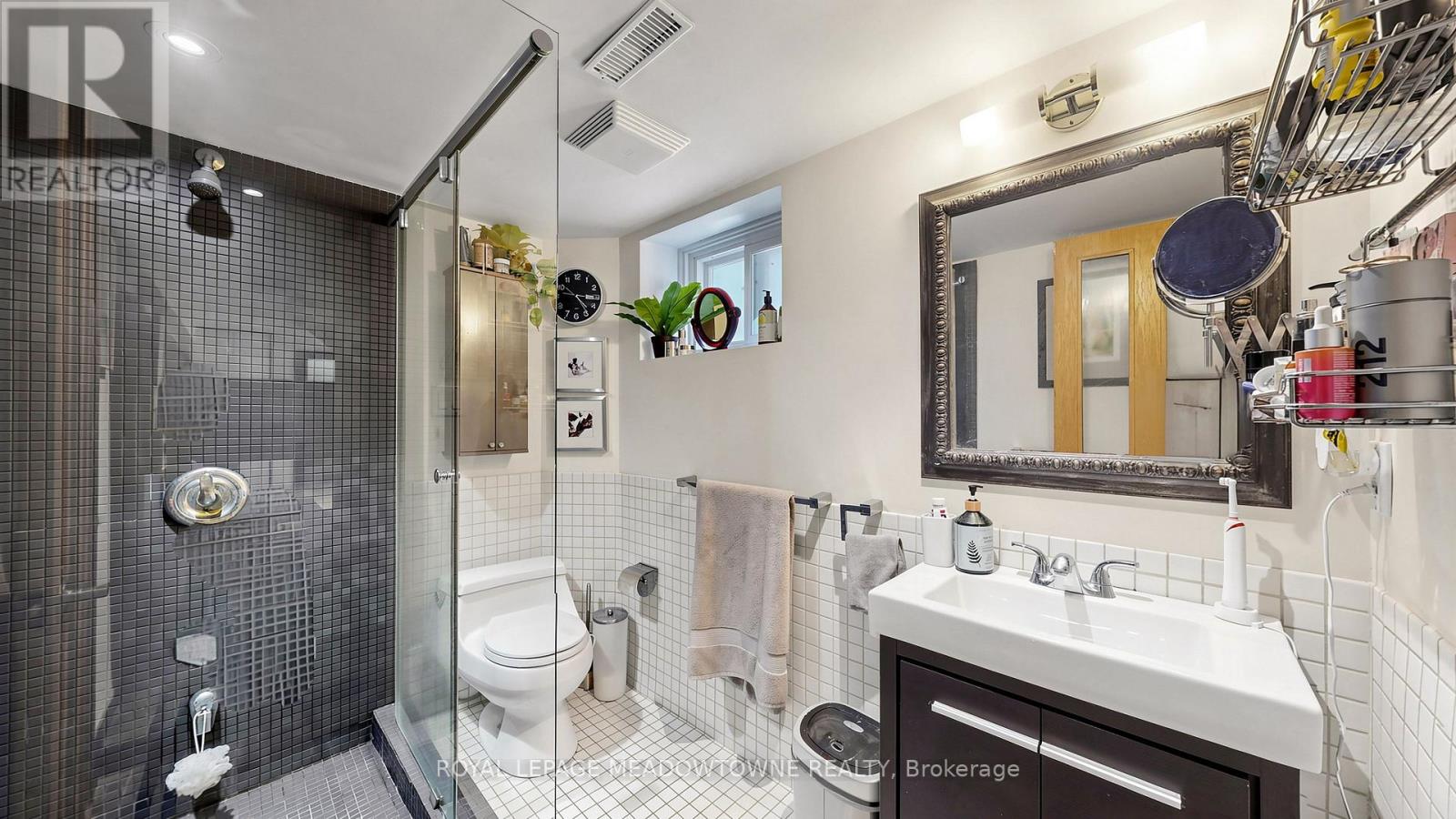 331 GLENHOLME AVENUE - Image 38