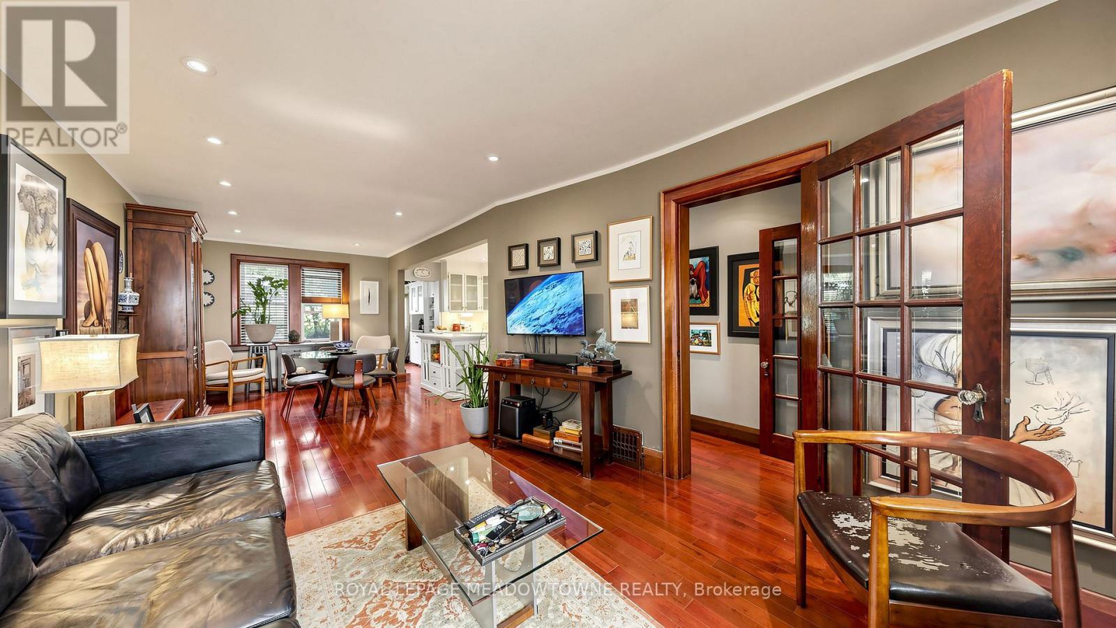 331 GLENHOLME AVENUE - Image 8