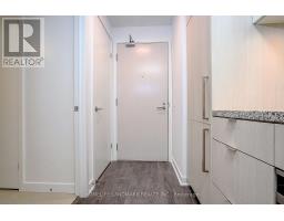 702 - 115 Blue Jays Way, Toronto, ON M5V0N4 Photo 7