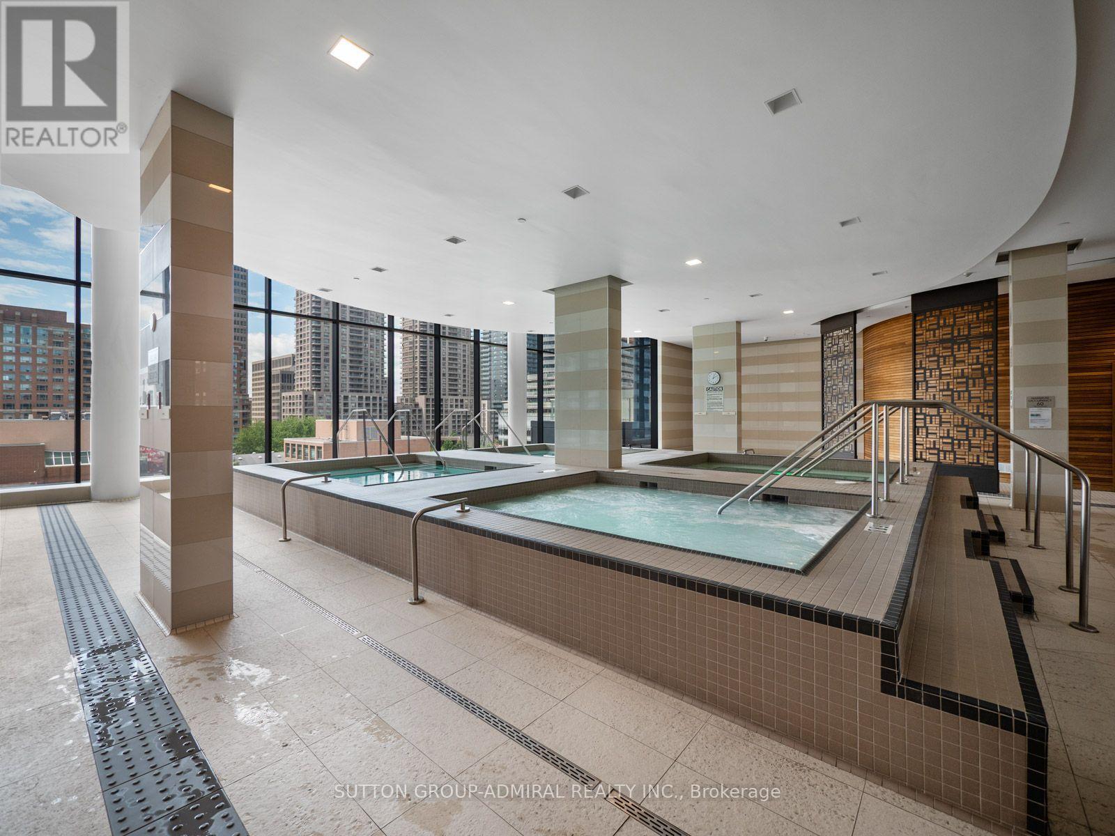#1404 18 MAITLAND TERRACE - Image 23
