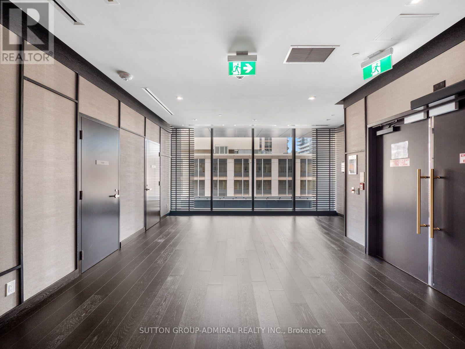 #1404 18 MAITLAND TERRACE - Image 29