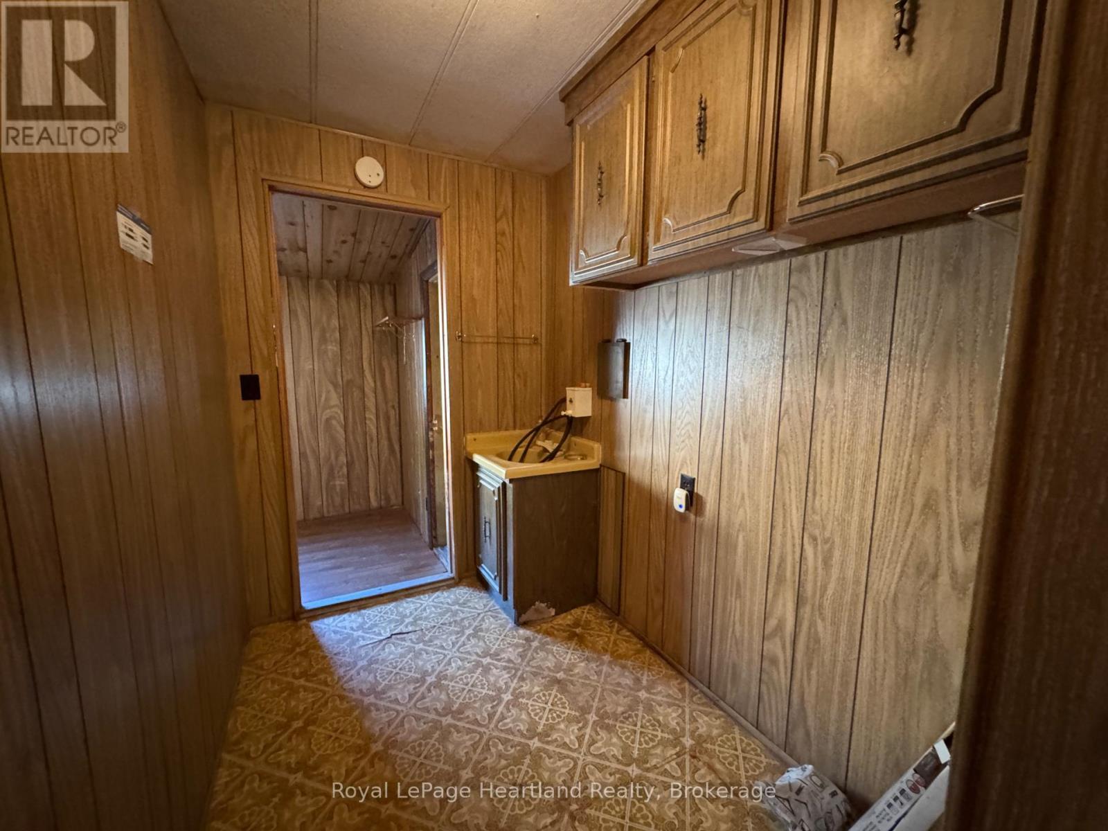 4 TRAILER PARK ROAD - 10