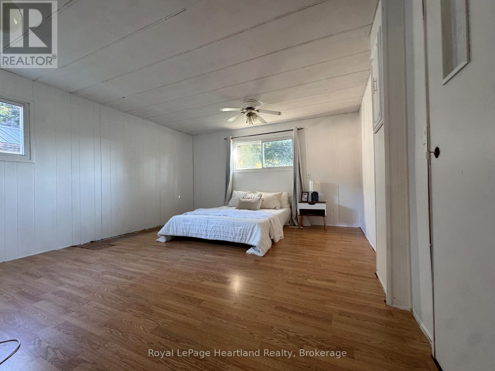 4 TRAILER PARK ROAD - 12