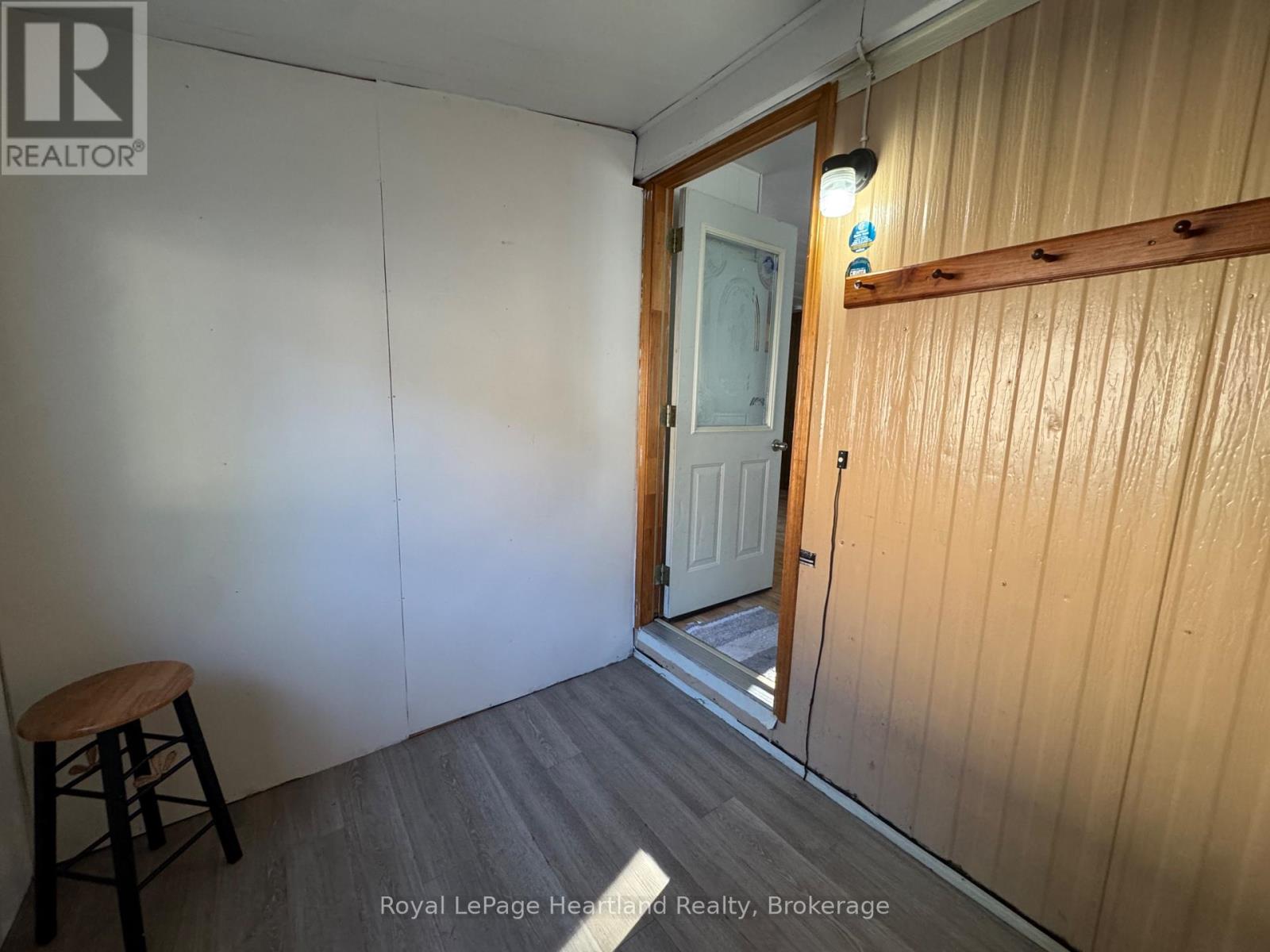 4 TRAILER PARK ROAD - 16