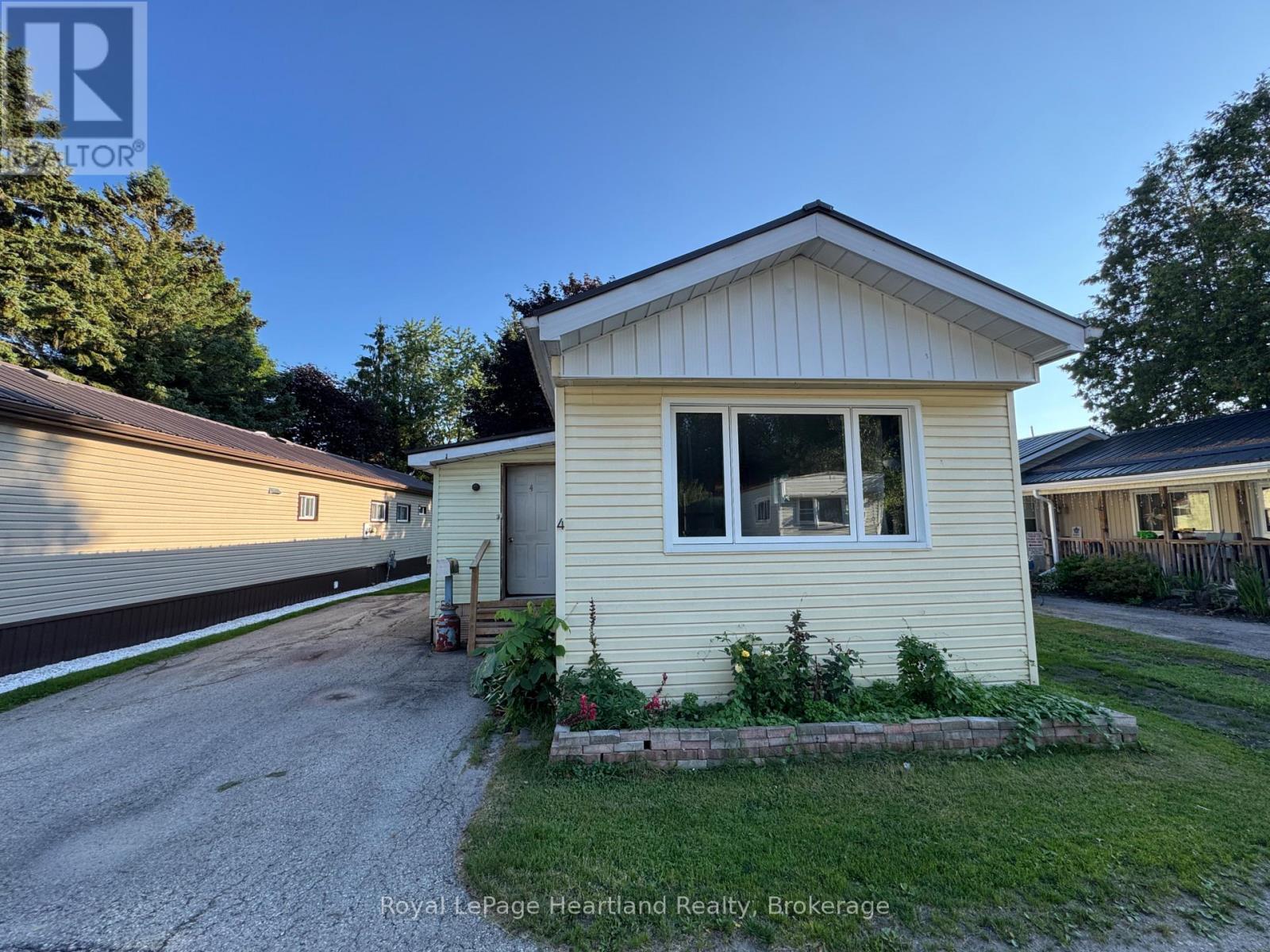 4 TRAILER PARK ROAD - 2