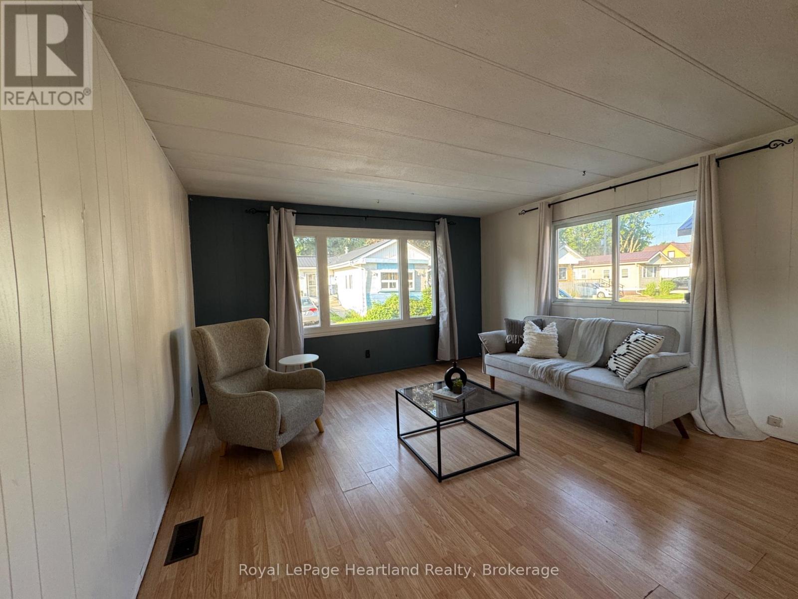 4 TRAILER PARK ROAD - 4