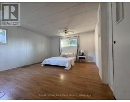 4 Trailer Park Road, Minto, ON N0G2P0 Photo 12